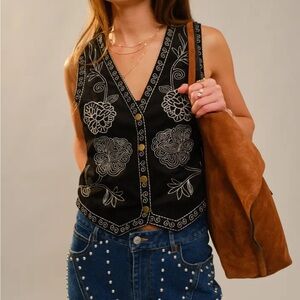 NWT Blue B Embroidered Women's Suede Vest